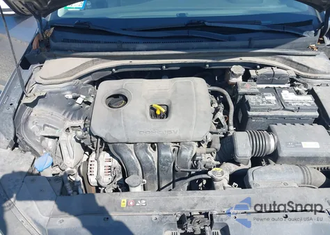 2019 Hyundai Elantra Sel z USA, uszkodzony, nr VIN 5NPD84LF2KH430765